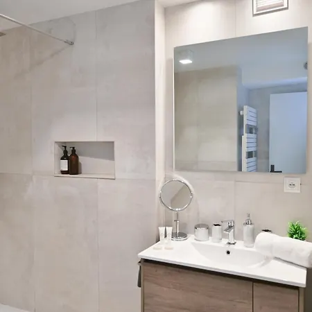 Stunning One-bedroom, Marais - Place Des Vosges Appartement *